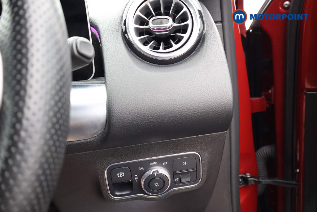 Mercedes-Benz GLB Amg Line Automatic Diesel SUV - Stock Number (1659796) - 7th supplementary image