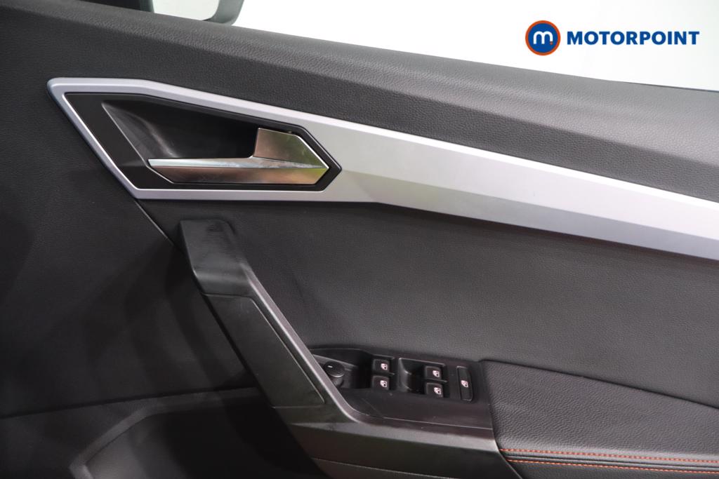 Seat Arona Fr Edition Manual Petrol SUV - Stock Number (1660760) - 9th supplementary image