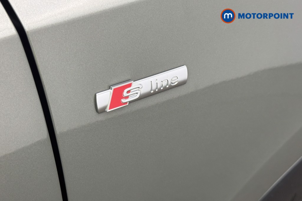Audi Q3 S Line Manual Petrol SUV - Stock Number (1661175) - 5th supplementary image