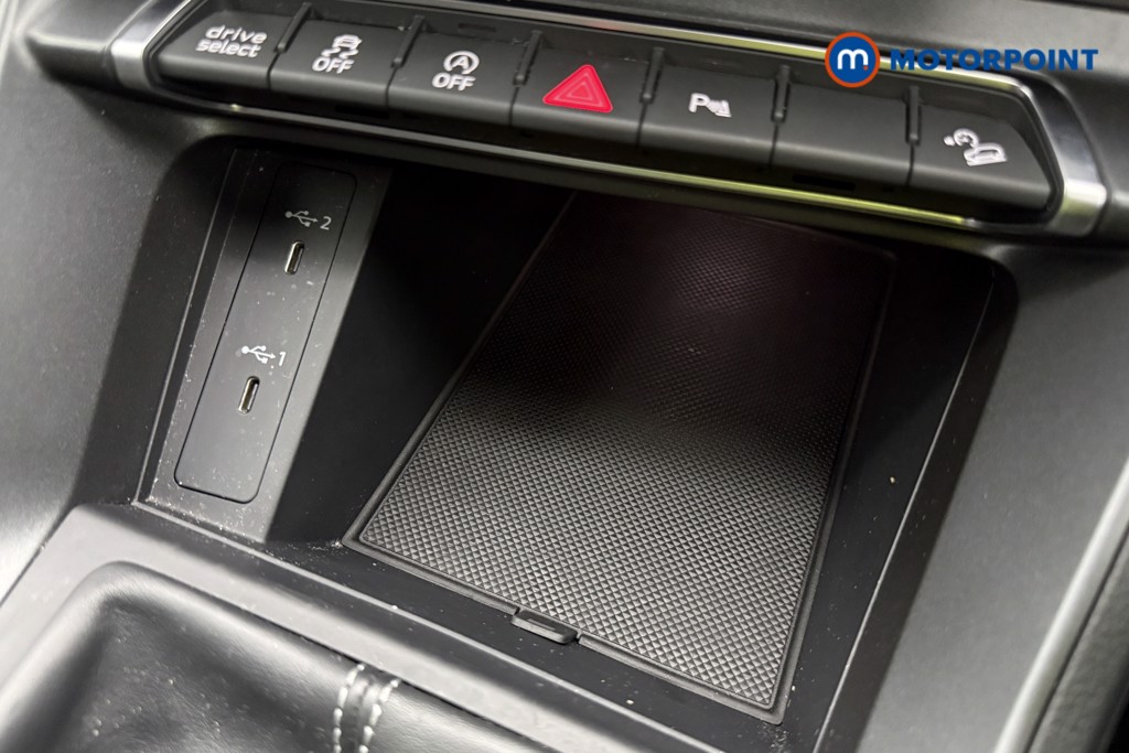 Audi Q3 S Line Manual Petrol SUV - Stock Number (1661175) - 29th supplementary image