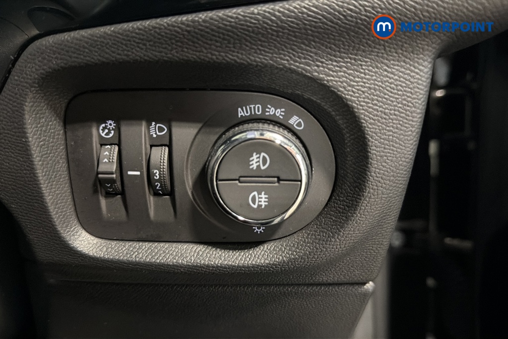 Vauxhall Corsa GS Manual Petrol Hatchback - Stock Number (1661448) - 11th supplementary image