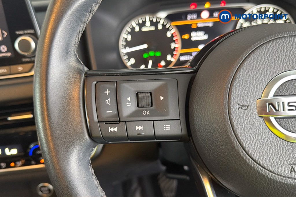 Nissan Qashqai Acenta Premium Manual Petrol SUV - Stock Number (1661515) - 3rd supplementary image