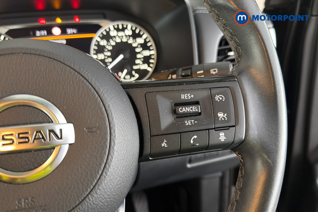 Nissan Qashqai Acenta Premium Manual Petrol SUV - Stock Number (1661515) - 4th supplementary image