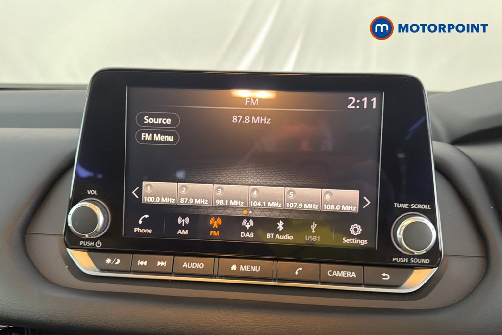 Nissan Qashqai Acenta Premium Manual Petrol SUV - Stock Number (1661515) - 9th supplementary image