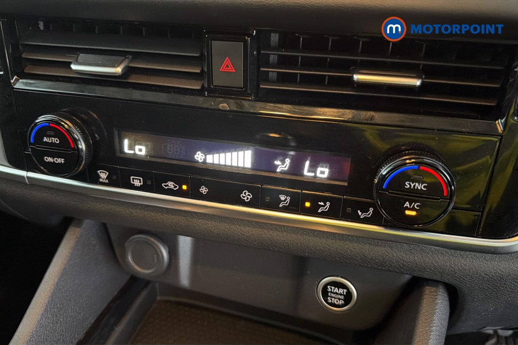 Nissan Qashqai Acenta Premium Manual Petrol SUV - Stock Number (1661515) - 12th supplementary image