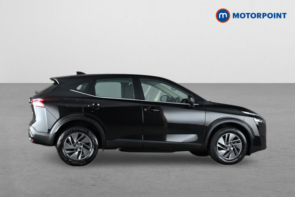 Nissan Qashqai Acenta Premium Manual Petrol SUV - Stock Number (1661515) - Drivers side