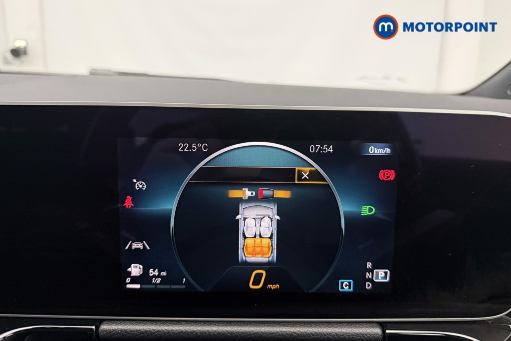 Mercedes-Benz GLA Amg Line Automatic Petrol SUV - Stock Number (1661716) - 6th supplementary image
