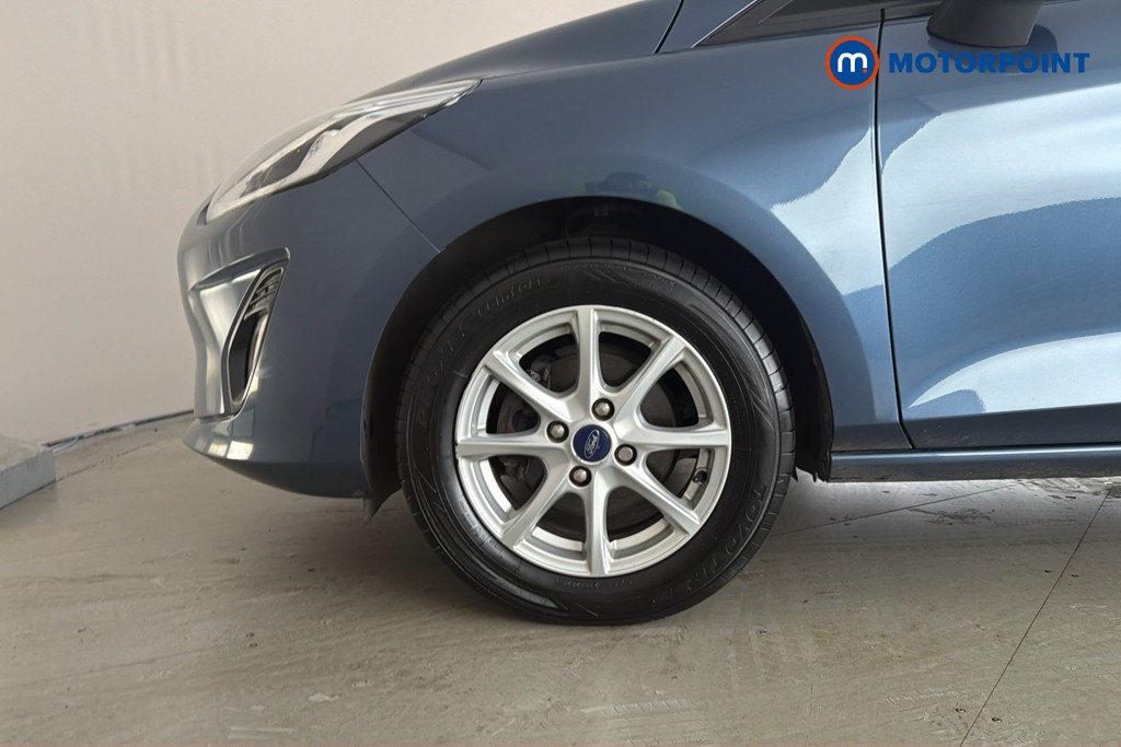 Ford Fiesta Zetec Manual Petrol Hatchback - Stock Number (1662847) - 47th supplementary image