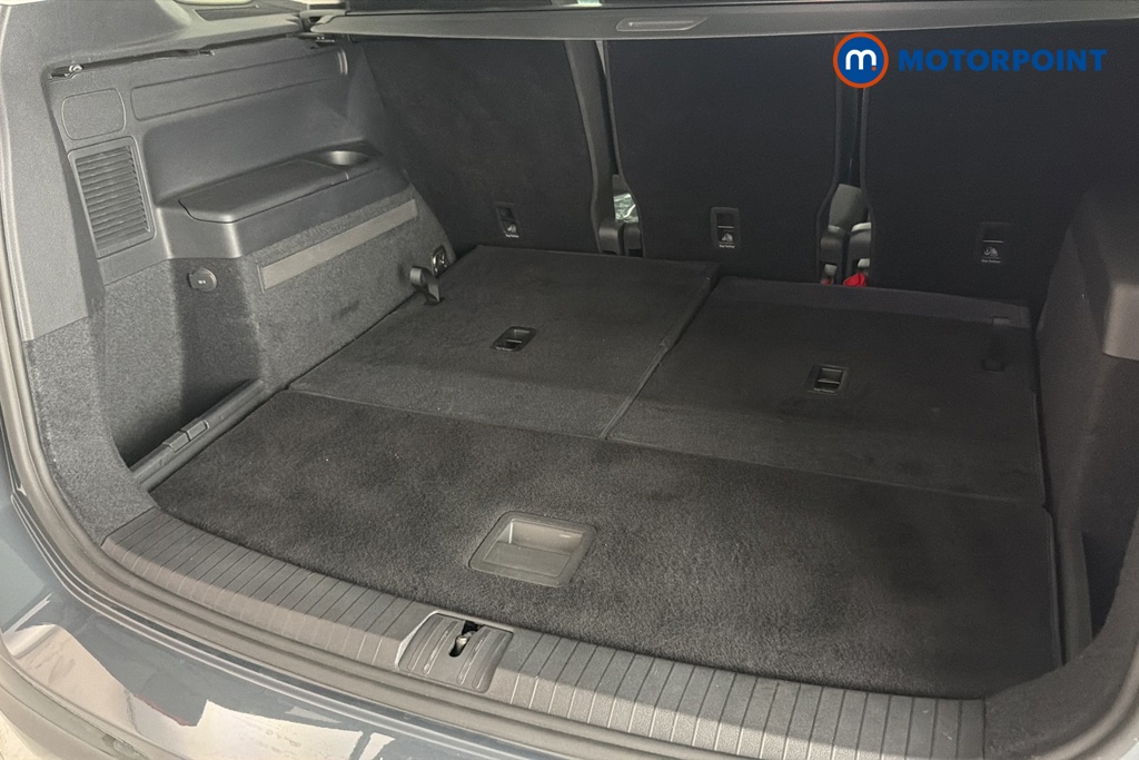 Volkswagen Touran SEL Automatic Petrol People Carrier - Stock Number (1663480) - 31st supplementary image