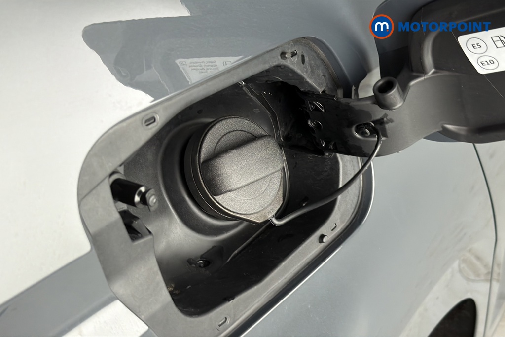 Volkswagen Touran SEL Automatic Petrol People Carrier - Stock Number (1663480) - 41st supplementary image