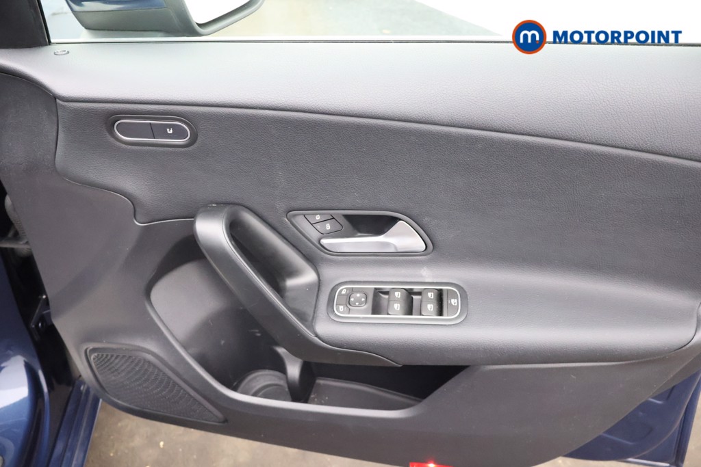 Mercedes-Benz A Class SE Manual Petrol Hatchback - Stock Number (1663677) - 13th supplementary image