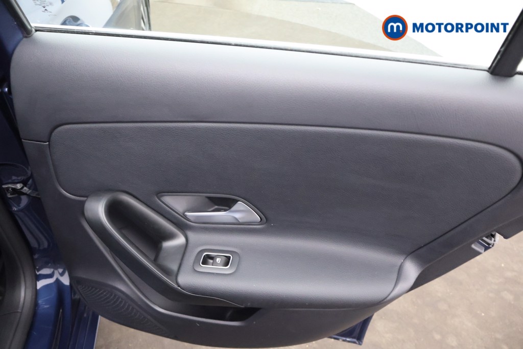 Mercedes-Benz A Class SE Manual Petrol Hatchback - Stock Number (1663677) - 19th supplementary image