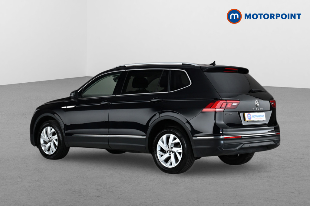 Volkswagen Tiguan Allspace Life Automatic Petrol SUV - Stock Number (1663946) - Passenger side rear corner
