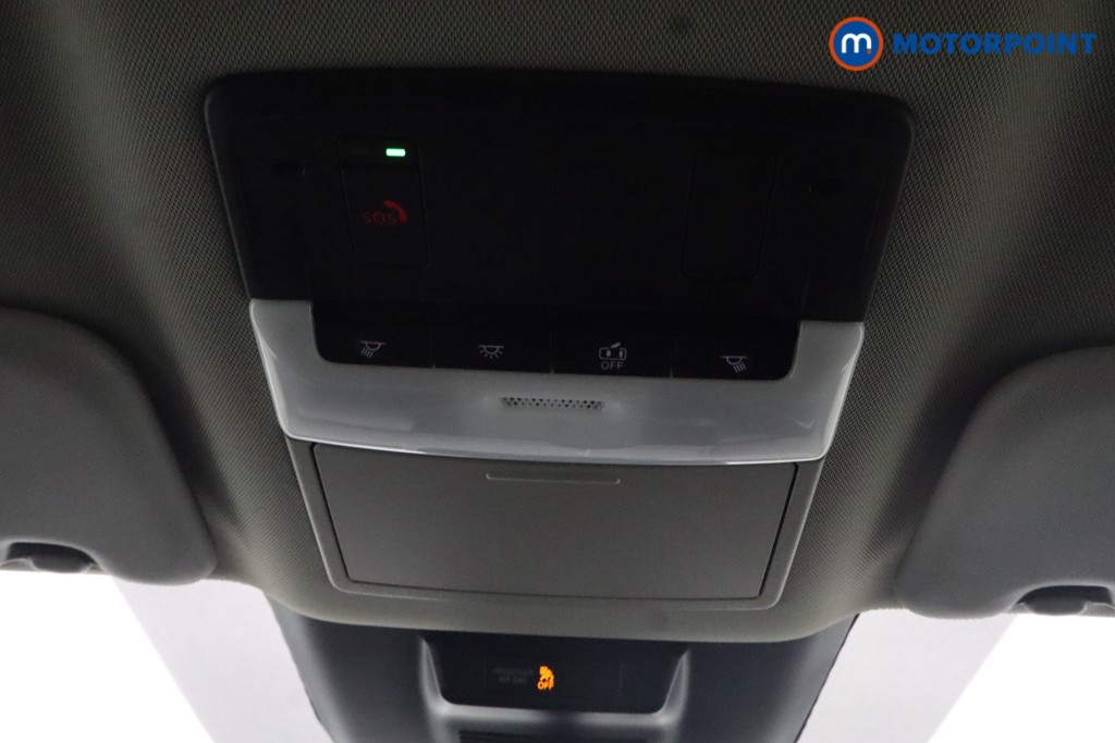 Nissan Qashqai N-Connecta Automatic Petrol SUV - Stock Number (1665601) - 2nd supplementary image
