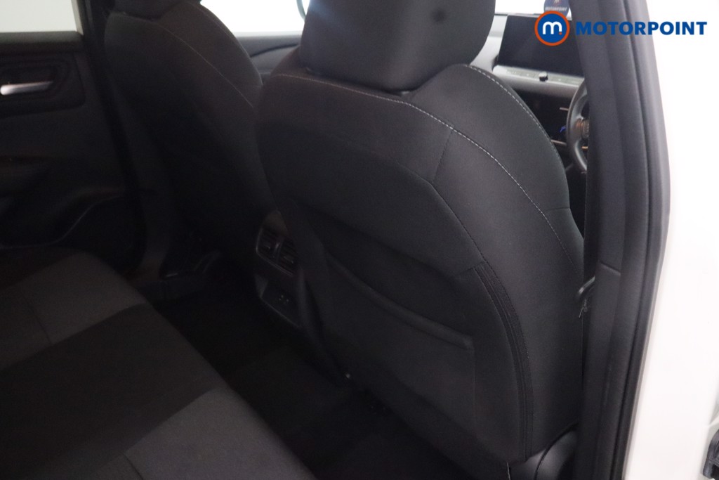 Nissan Qashqai N-Connecta Automatic Petrol SUV - Stock Number (1665601) - 18th supplementary image
