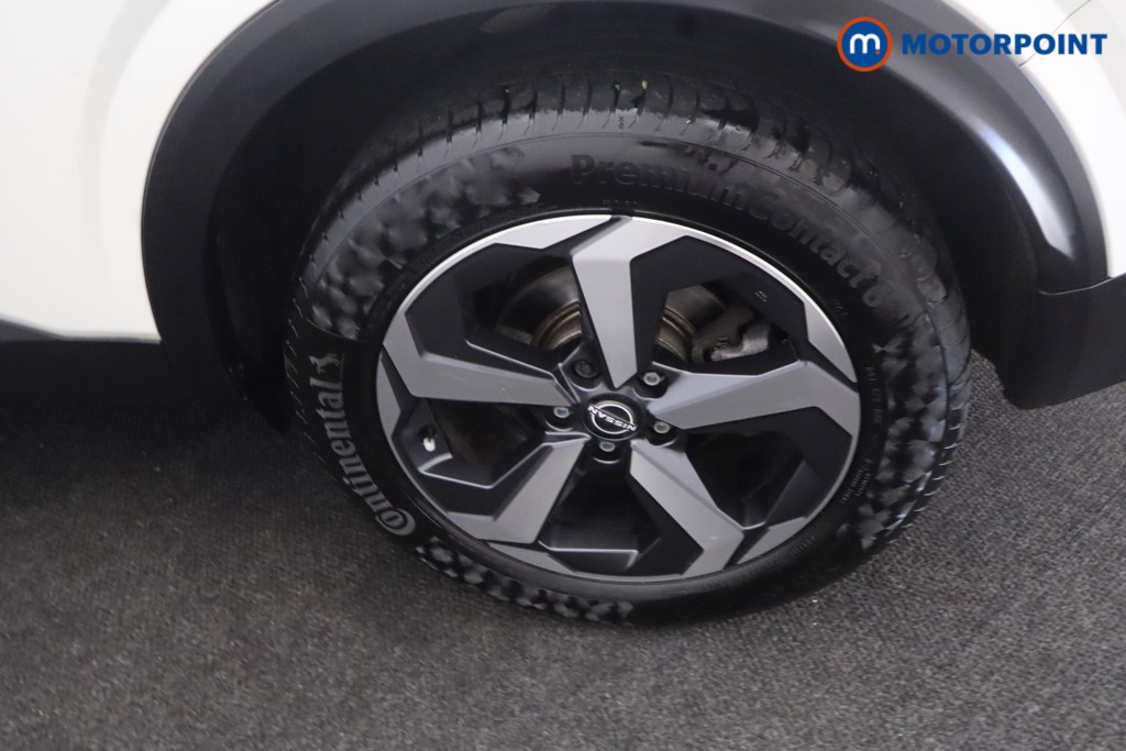 Nissan Qashqai N-Connecta Automatic Petrol SUV - Stock Number (1665601) - 29th supplementary image