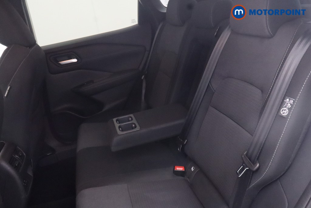 Nissan Qashqai N-Connecta Automatic Petrol SUV - Stock Number (1665601) - 31st supplementary image