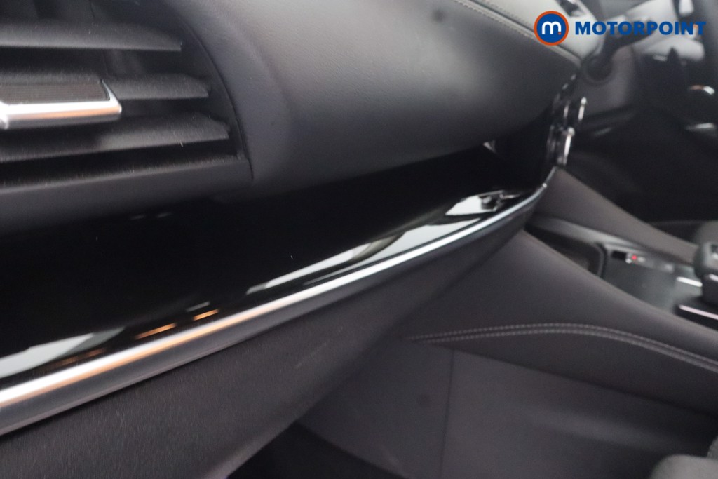 Nissan Qashqai N-Connecta Automatic Petrol SUV - Stock Number (1665601) - 37th supplementary image