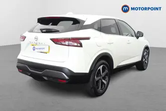 Nissan Qashqai N-Connecta Automatic Petrol SUV - Stock Number (1665601) - Drivers side rear corner