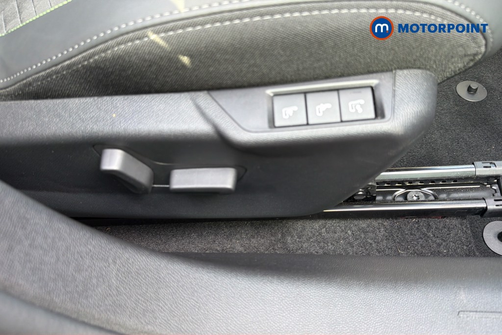 Peugeot 208 GT Manual Petrol Hatchback - Stock Number (1666012) - 25th supplementary image
