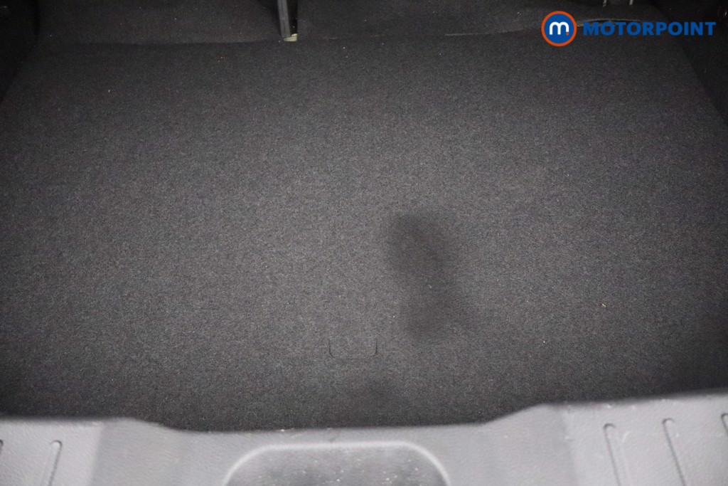 Nissan Juke N-Connecta Manual Petrol SUV - Stock Number (1666069) - 6th supplementary image