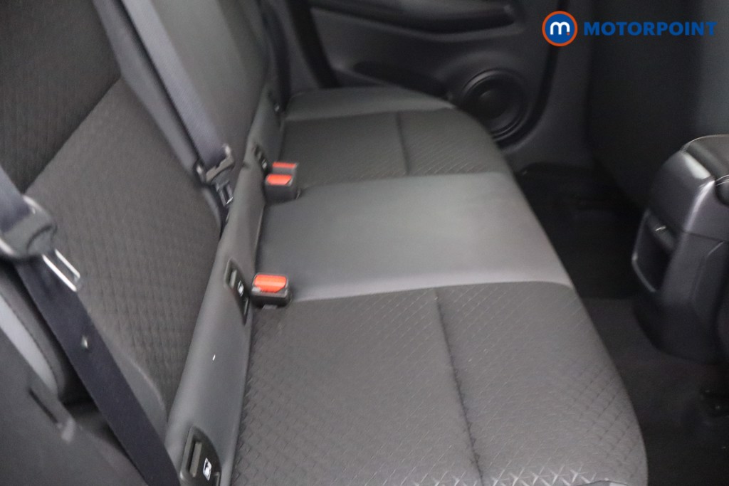Nissan Juke N-Connecta Manual Petrol SUV - Stock Number (1666069) - 7th supplementary image