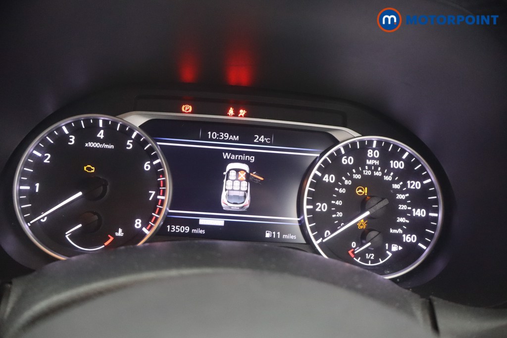 Nissan Juke N-Connecta Manual Petrol SUV - Stock Number (1666069) - 15th supplementary image