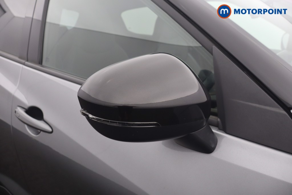 Nissan Juke N-Connecta Manual Petrol SUV - Stock Number (1666069) - 22nd supplementary image