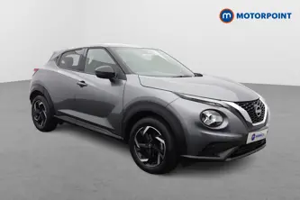 Nissan Juke N-Connecta Manual Petrol SUV - Stock Number (1666069) - Drivers side front corner