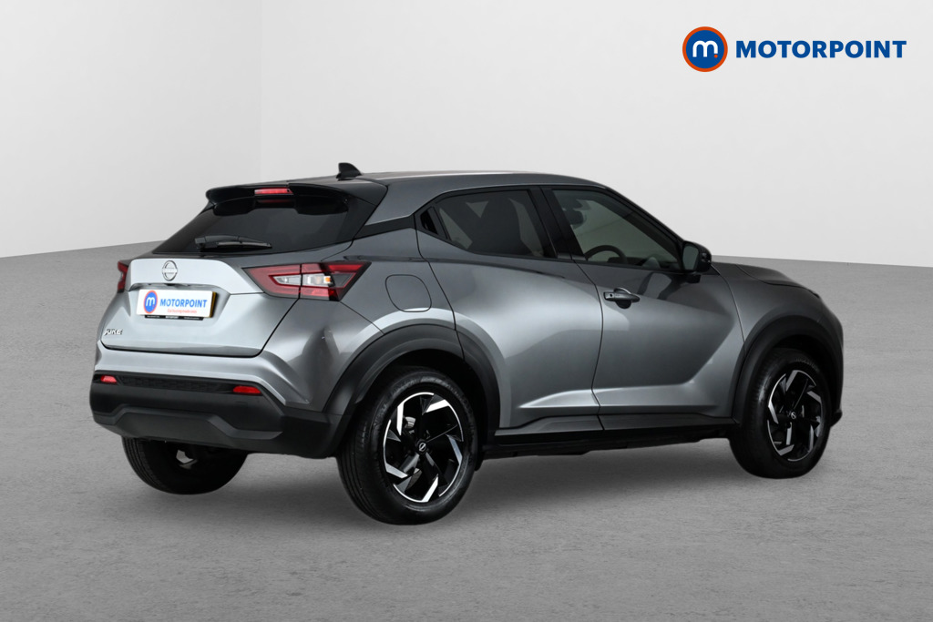Nissan Juke N-Connecta Automatic Petrol SUV - Stock Number (1666140) - Drivers side rear corner