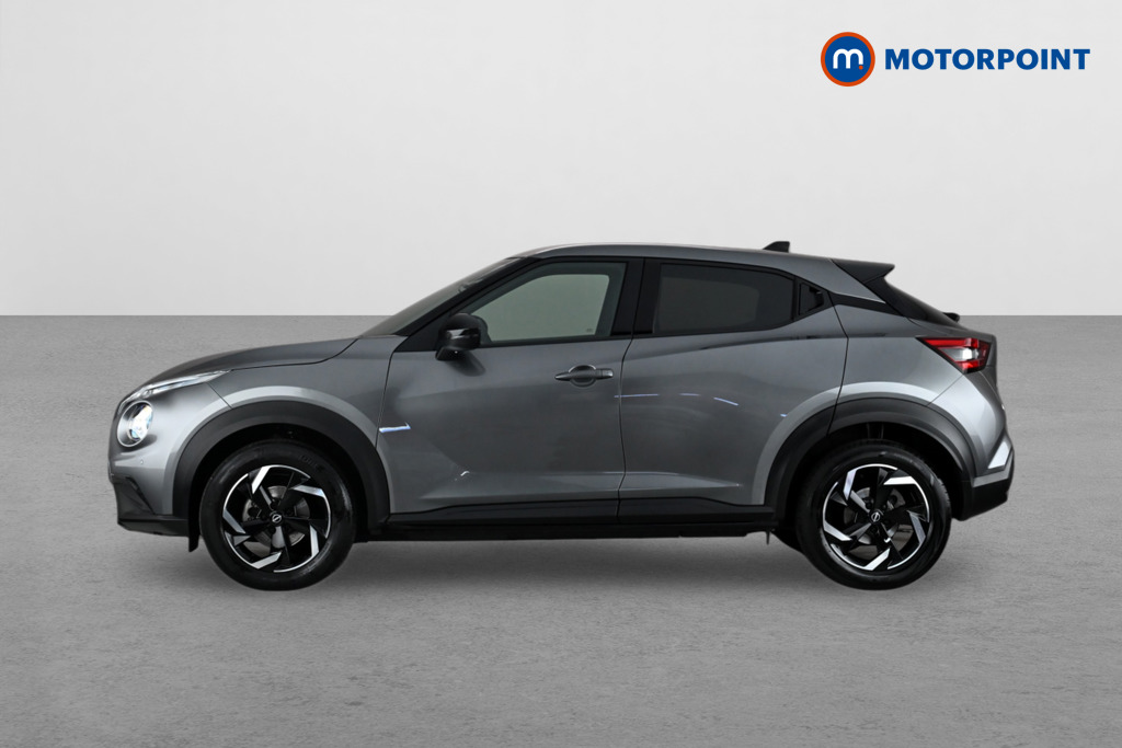 Nissan Juke N-Connecta Automatic Petrol SUV - Stock Number (1666140) - Passenger side