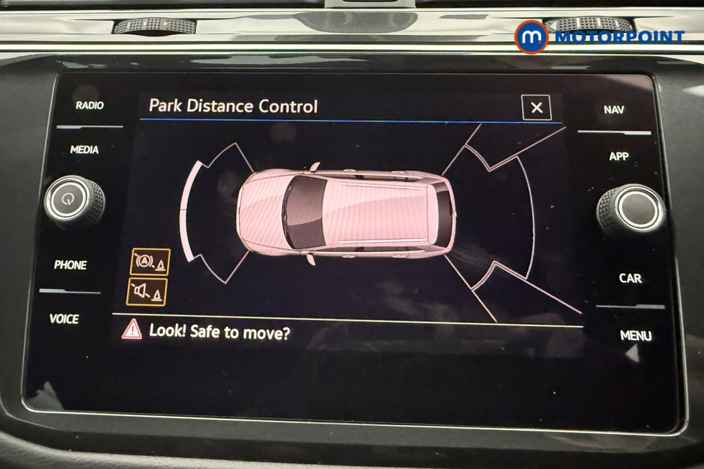 Volkswagen Tiguan R-Line Automatic Petrol SUV - Stock Number (1666322) - 3rd supplementary image