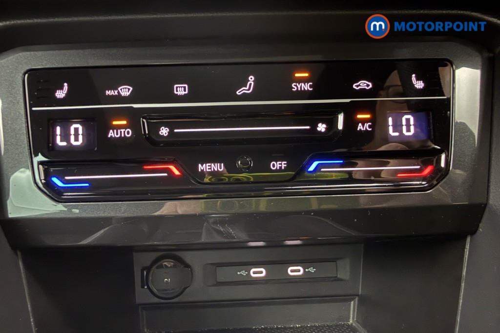 Volkswagen Tiguan R-Line Automatic Petrol SUV - Stock Number (1666322) - 16th supplementary image