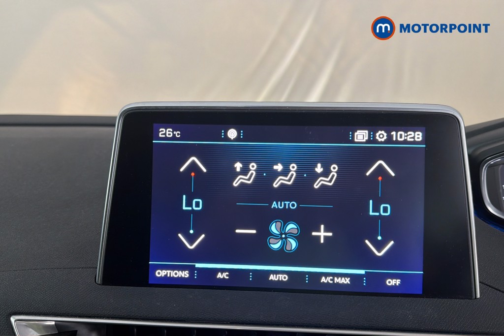 Peugeot 3008 Allure Manual Diesel SUV - Stock Number (1666440) - 12th supplementary image