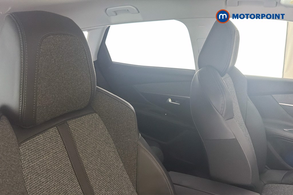 Peugeot 3008 Allure Manual Diesel SUV - Stock Number (1666440) - 23rd supplementary image