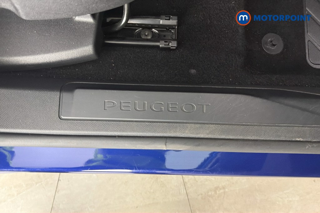 Peugeot 3008 Allure Manual Diesel SUV - Stock Number (1666440) - 27th supplementary image