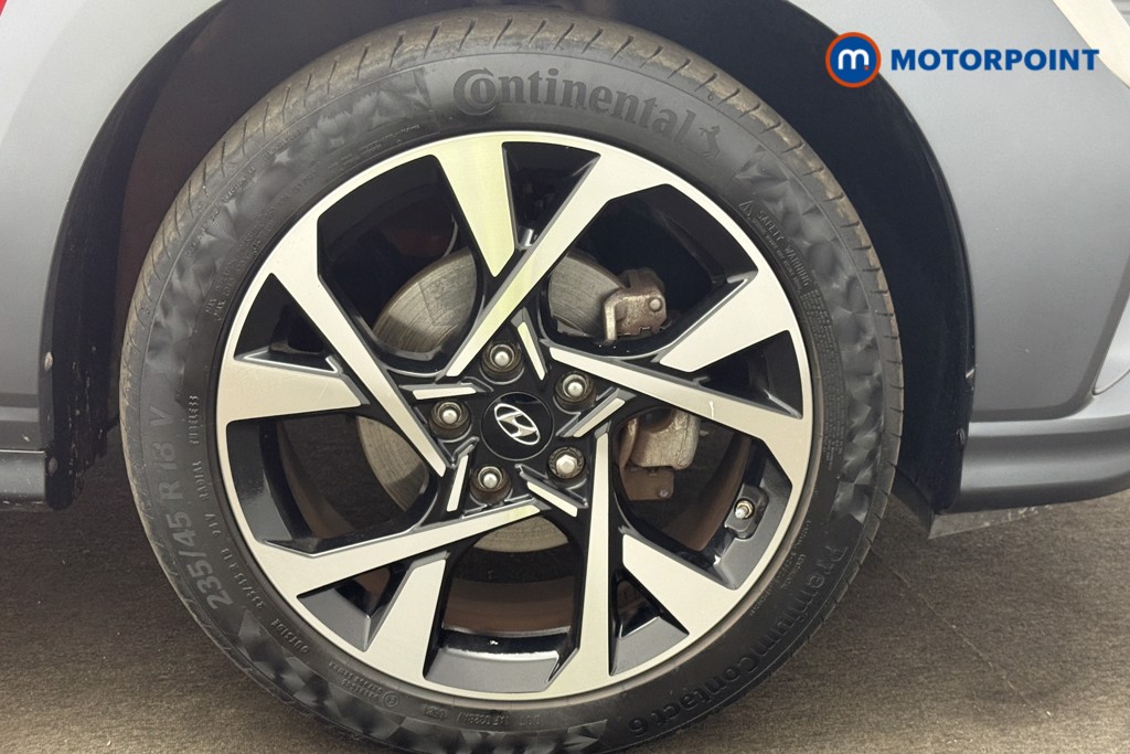 Hyundai Kona Premium Manual Petrol SUV - Stock Number (1666907) - 4th supplementary image