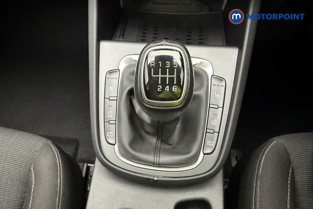 Hyundai Kona Premium Manual Petrol SUV - Stock Number (1666907) - 25th supplementary image