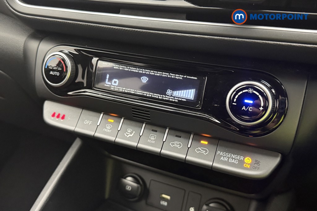 Hyundai Kona Premium Manual Petrol SUV - Stock Number (1666907) - 27th supplementary image