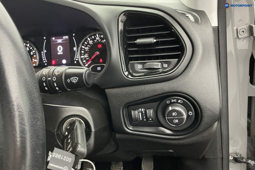 Jeep Renegade Night Eagle Ii Manual Petrol SUV - Stock Number (1667051) - 22nd supplementary image