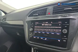 Volkswagen Tiguan Elegance Automatic Petrol SUV - Stock Number (1667071) - 8th supplementary image