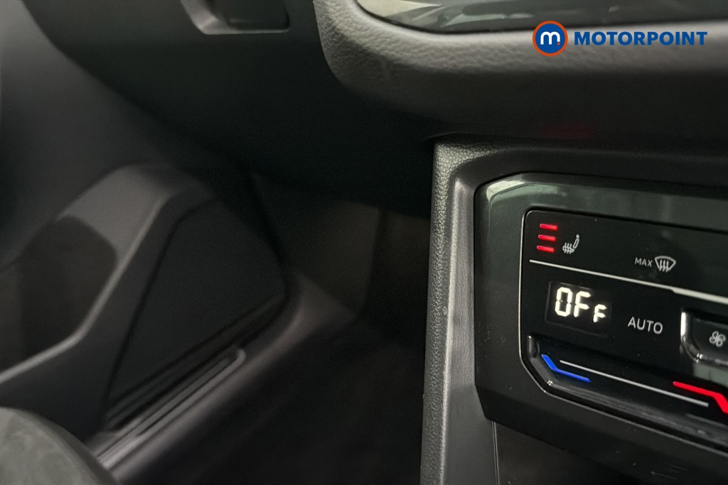 Volkswagen Tiguan Elegance Automatic Petrol SUV - Stock Number (1667071) - 14th supplementary image