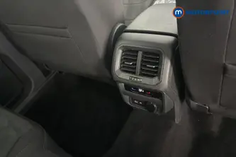 Volkswagen Tiguan Elegance Automatic Petrol SUV - Stock Number (1667071) - 28th supplementary image