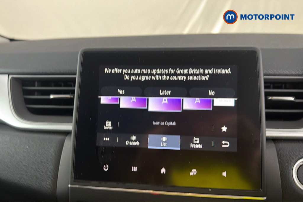 Renault Captur Techno Manual Petrol SUV - Stock Number (1667141) - 9th supplementary image