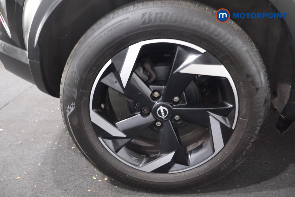 Nissan Juke N-Connecta Automatic Petrol SUV - Stock Number (1667340) - 16th supplementary image
