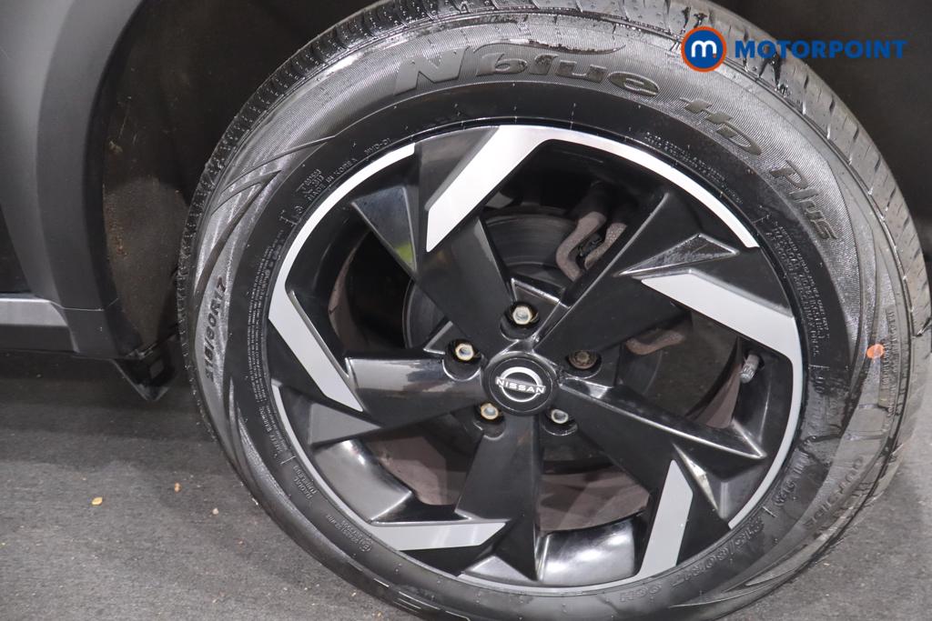 Nissan Juke N-Connecta Automatic Petrol SUV - Stock Number (1667340) - 20th supplementary image