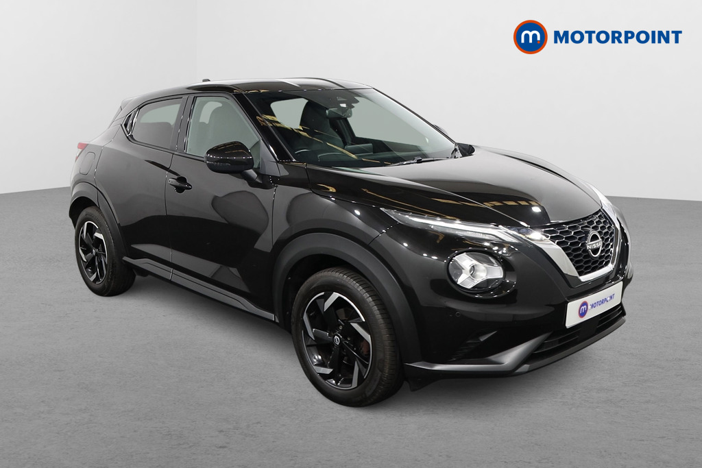 Nissan Juke N-Connecta Automatic Petrol SUV - Stock Number (1667340) - Drivers side front corner
