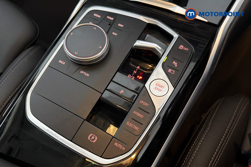 BMW 3 Series Sport Automatic Petrol Plug-In Hybrid Estate - Stock Number (1667663) - 15th supplementary image