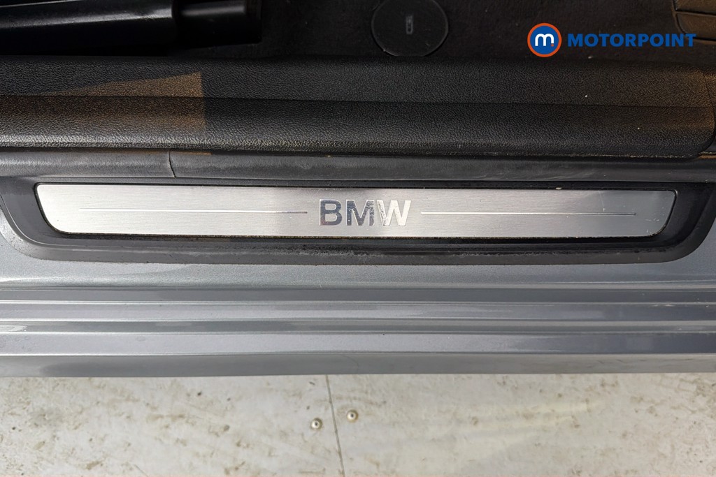 BMW 3 Series Sport Automatic Petrol Plug-In Hybrid Estate - Stock Number (1667663) - 27th supplementary image