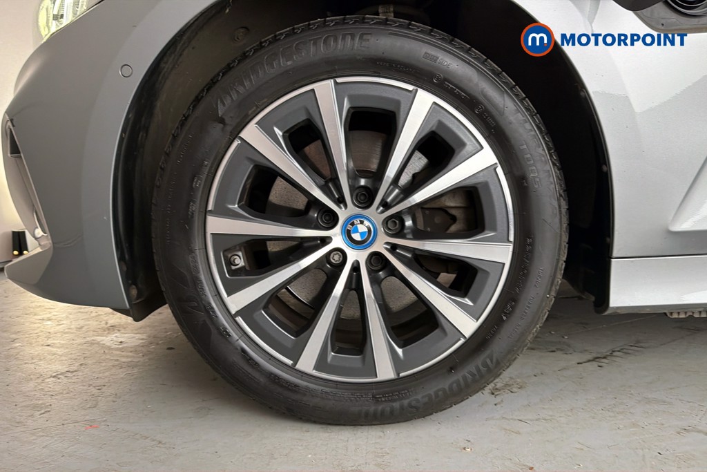 BMW 3 Series Sport Automatic Petrol Plug-In Hybrid Estate - Stock Number (1667663) - 47th supplementary image